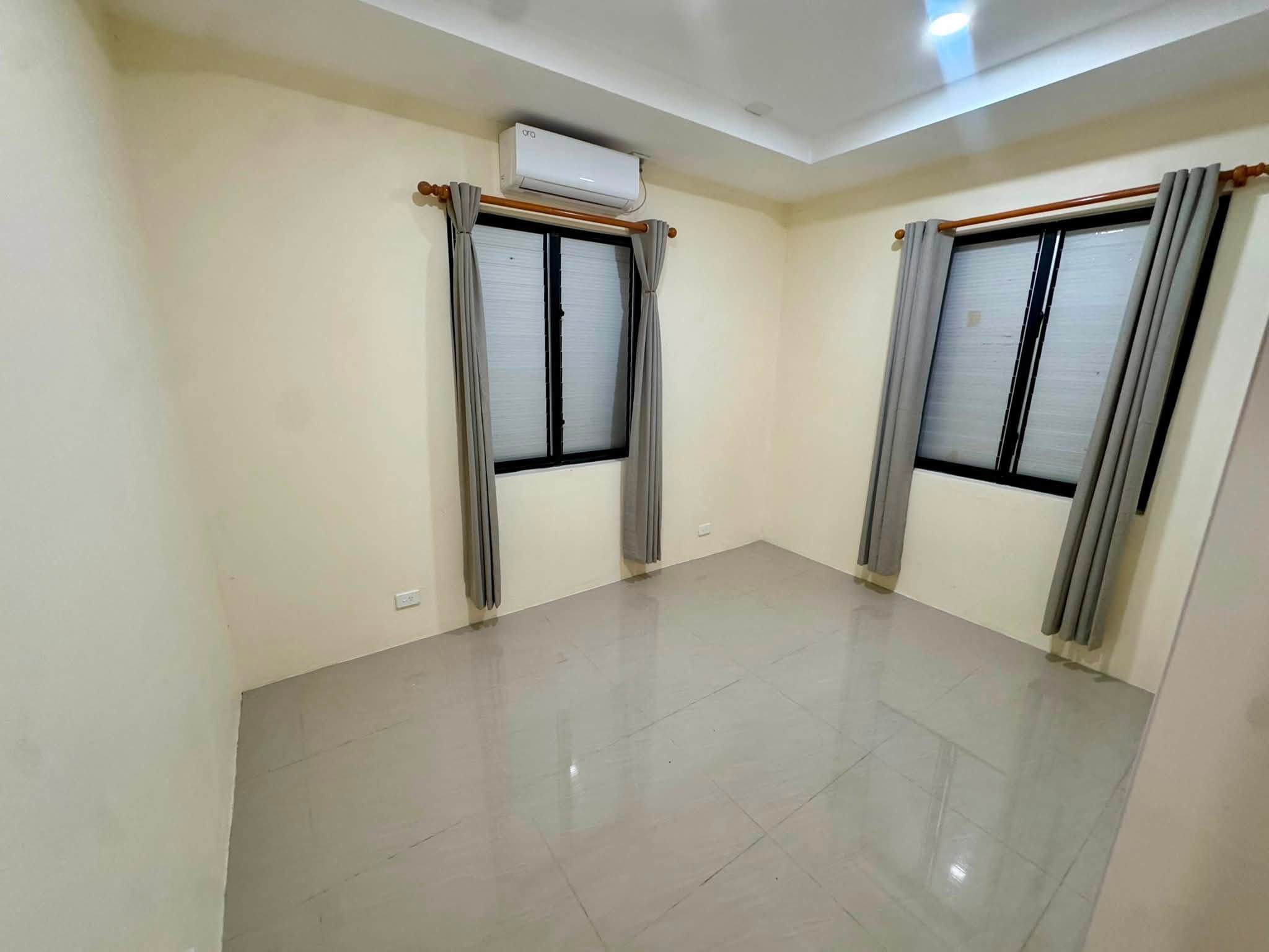 Sunland Apartments — photo 3